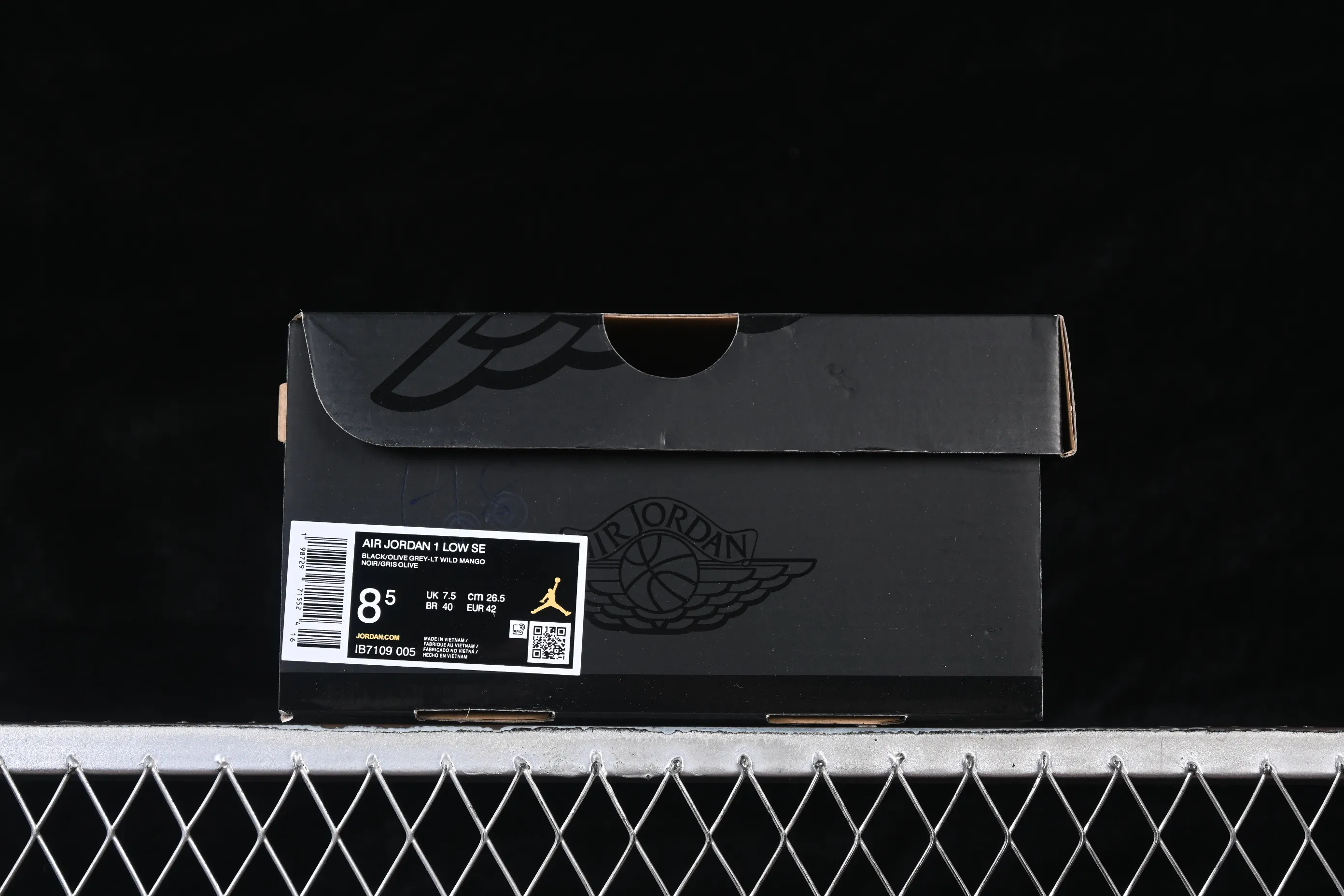 All Categories Air Jordan Jordan Series Basketball Shoes Air Jordan 1 Low G Version Pure Original Air Jordan 1 Low AJ1 Joe 1 Milk Tea Mocha Low State Cultural Casual Shoes IB7109-005